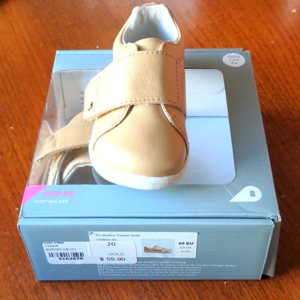 Bobux toddler shoe